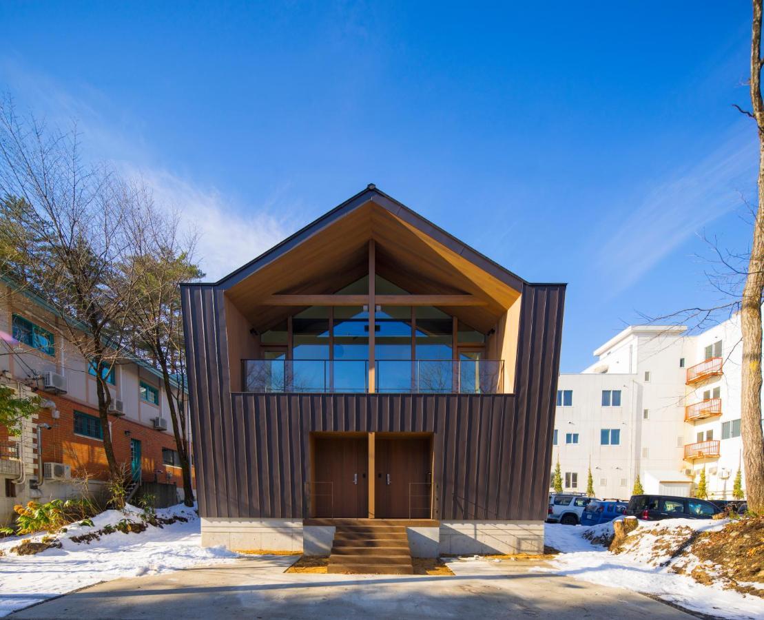 Hakuba White Fox Chalet Exterior foto
