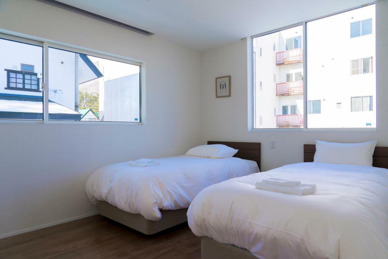Hakuba White Fox Chalet Exterior foto